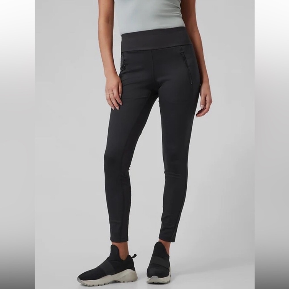 ATHLETA PEAK HYBRID FLEECE TIGHTS IN BLACK